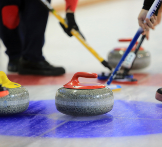 Curling with Hearing Loss: 4 ways hearing aids get you back in the game